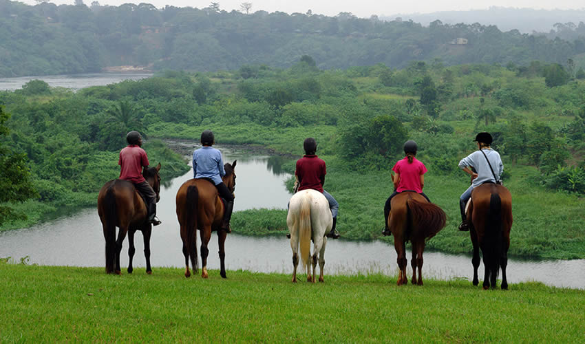 horse back riding in Jinja